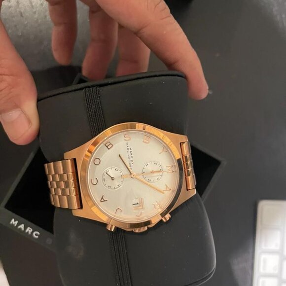 Marc By Marc Jacobs Marci Brown/Gold Patent Leather Strap Logo Watch For Women - Picture 1 of 2